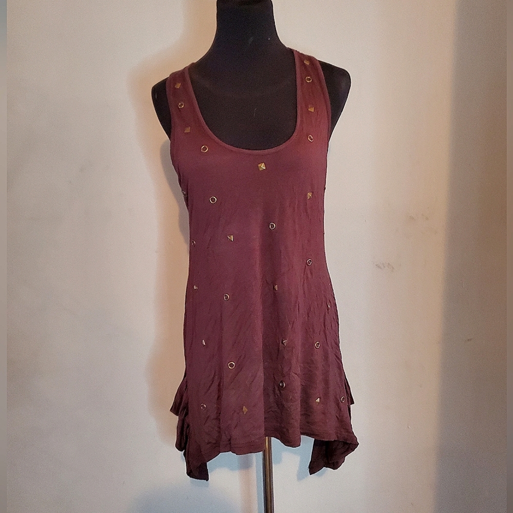 Brown tank top with studs